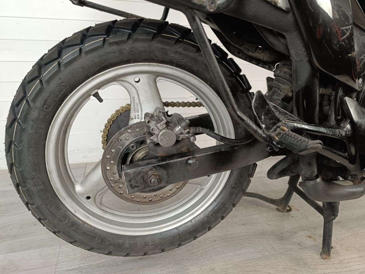 A 2009 HONDA XL125 V VARADERO A 2009 HONDA XL125 V VARADERO