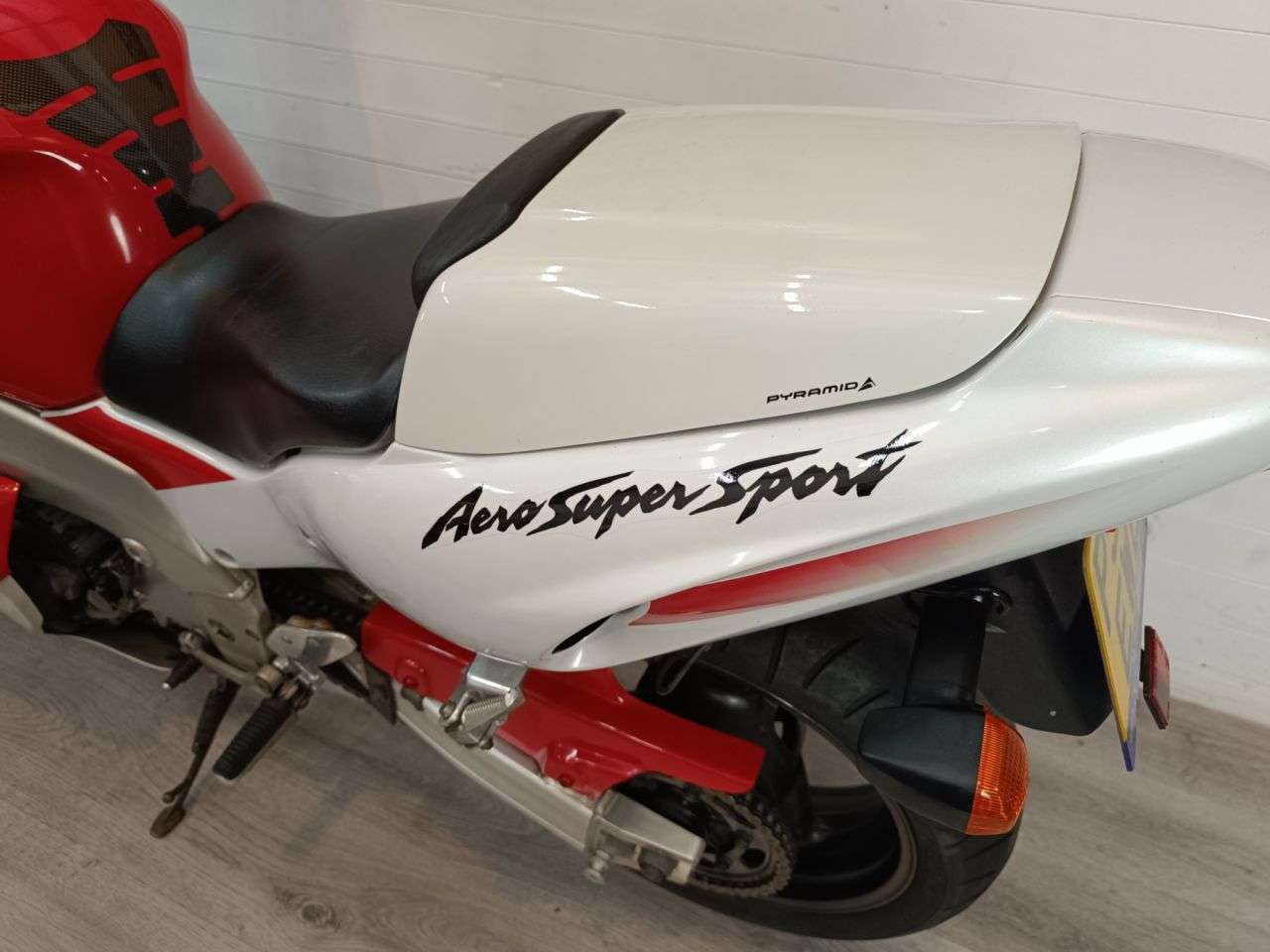 1997 YAMAHA YZF 1000R 1997 YAMAHA YZF 1000R