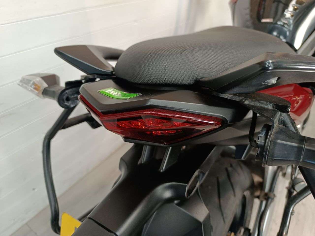 A 2012 KAWASAKI VERSYS 650 A 2012 KAWASAKI VERSYS 650