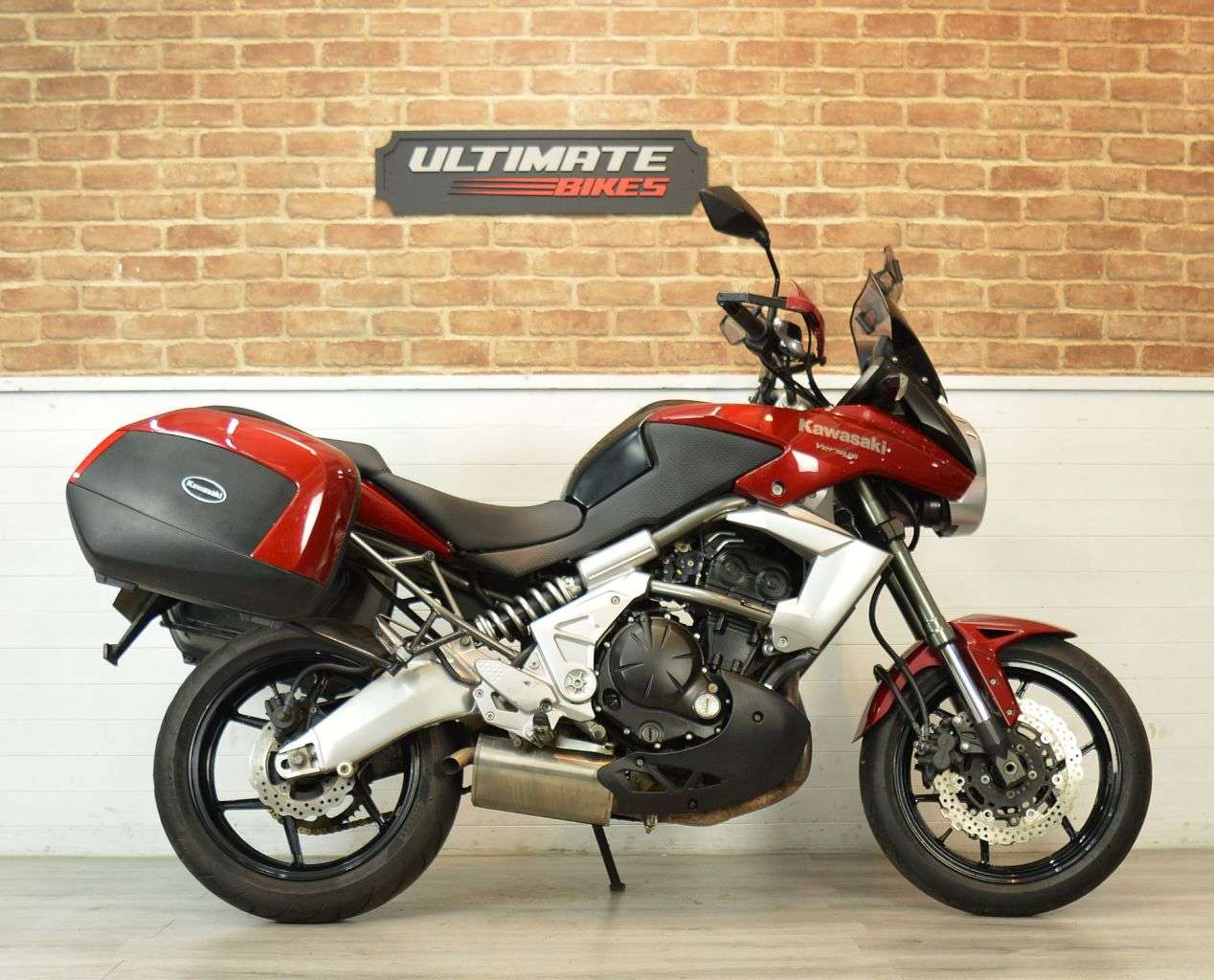 A 2012 KAWASAKI VERSYS 650 A 2012 KAWASAKI VERSYS 650