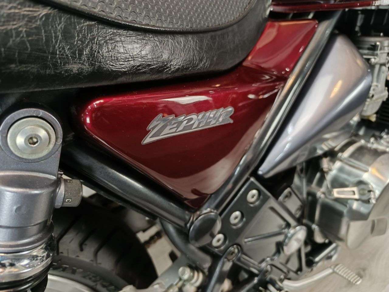 1996 KAWASAKI ZEPHYR 550 1996 KAWASAKI ZEPHYR 550