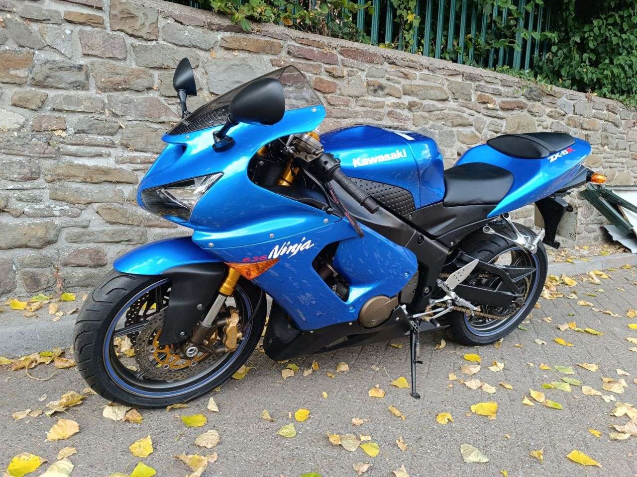 A 2005 KAWASAKI NINJA ZX-6R 636cc A 2005 KAWASAKI NINJA ZX-6R 636cc