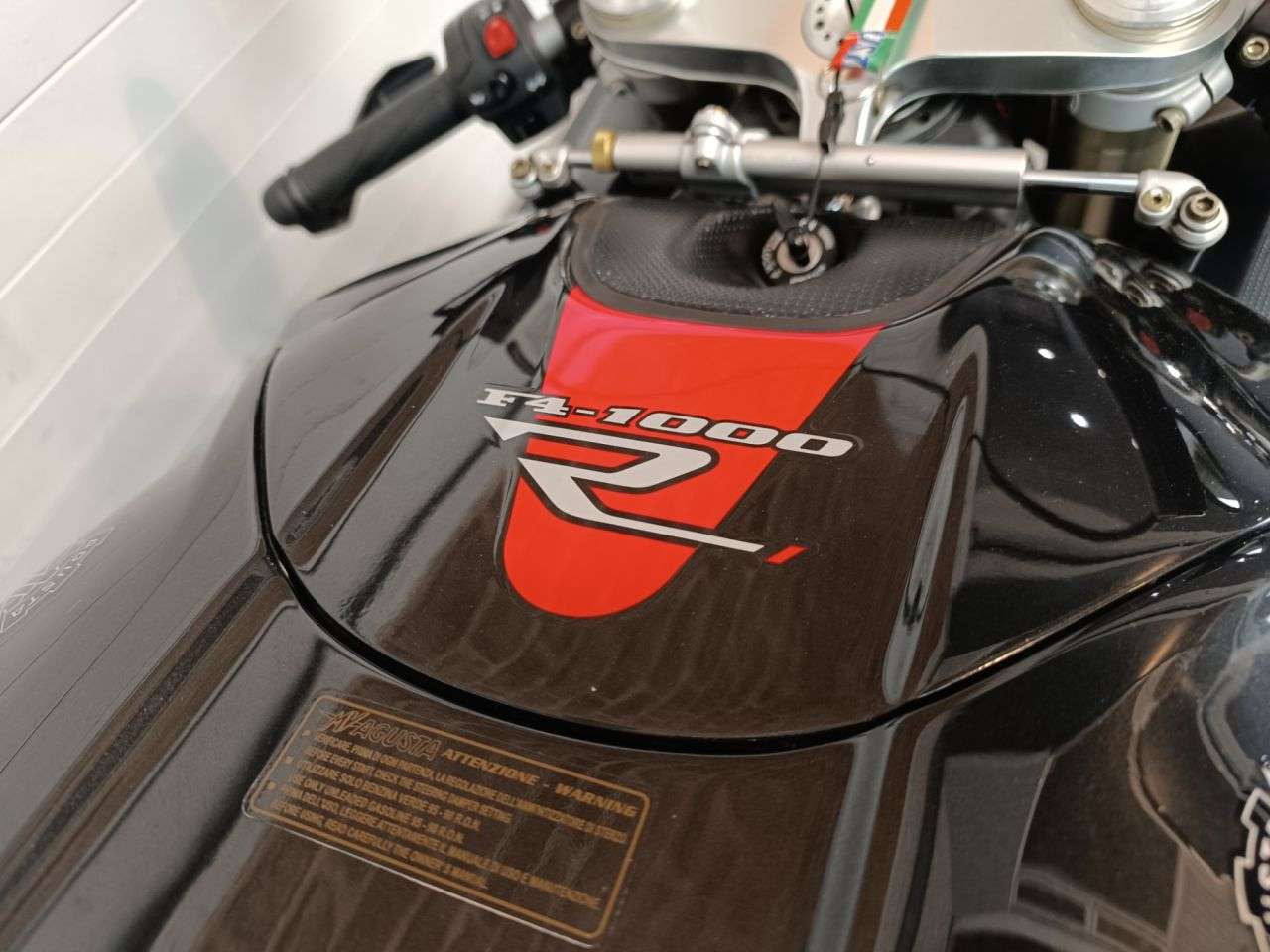 2008 MV AGUSTA F4 1000 2008 MV AGUSTA F4 1000
