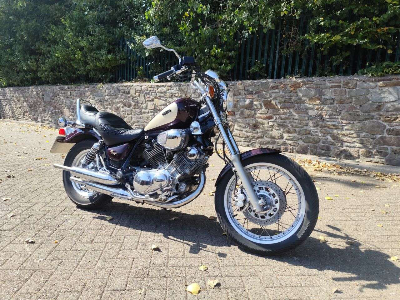 A 1994 YAMAHA XV750 VIRAGO A 1994 YAMAHA XV750 VIRAGO