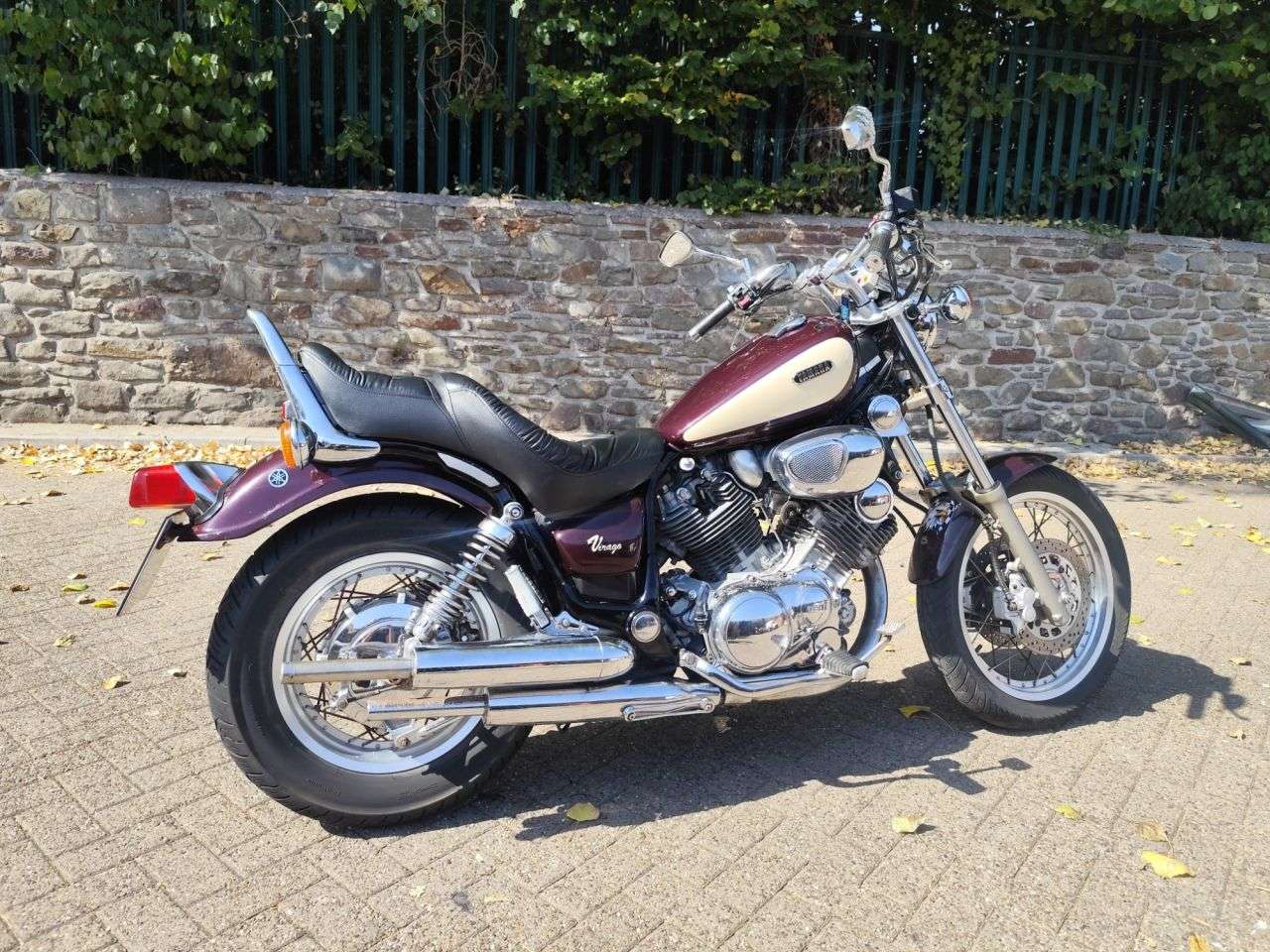 A 1994 YAMAHA XV750 VIRAGO A 1994 YAMAHA XV750 VIRAGO