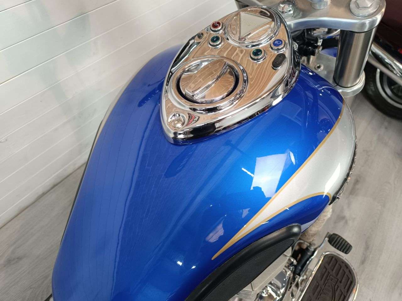 2003 TRIUMPH BONNEVILLE AMERICA 2003 TRIUMPH BONNEVILLE AMERICA
