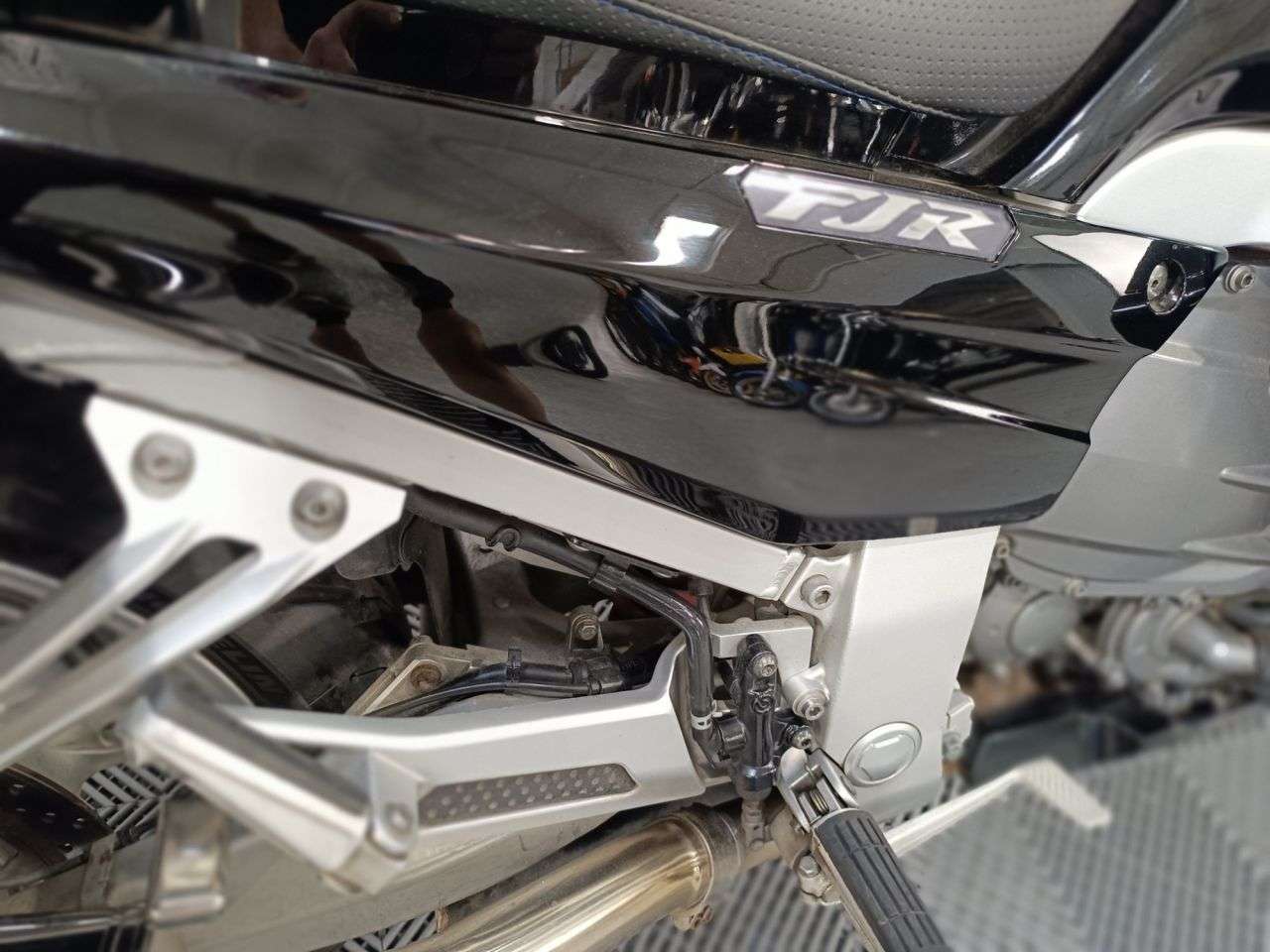 2009 YAMAHA FJR1300 2009 YAMAHA FJR1300