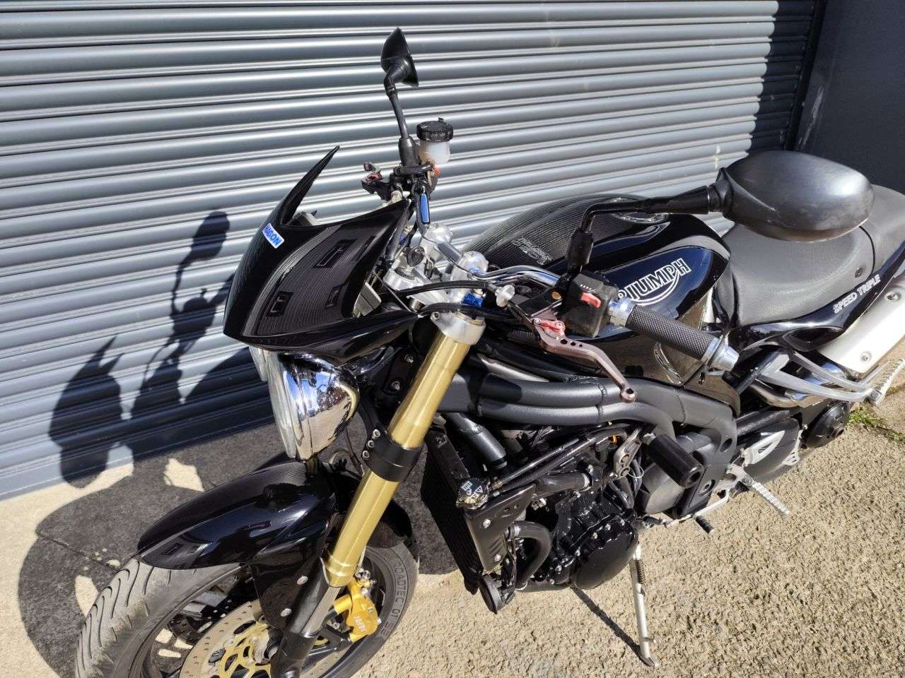 2005 TRIUMPH SPEED TRIPLE 1050 2005 TRIUMPH SPEED TRIPLE 1050
