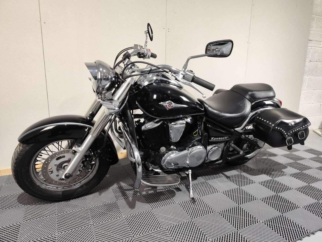2011 KAWASAKI VULCAN 900 2011 KAWASAKI VULCAN 900