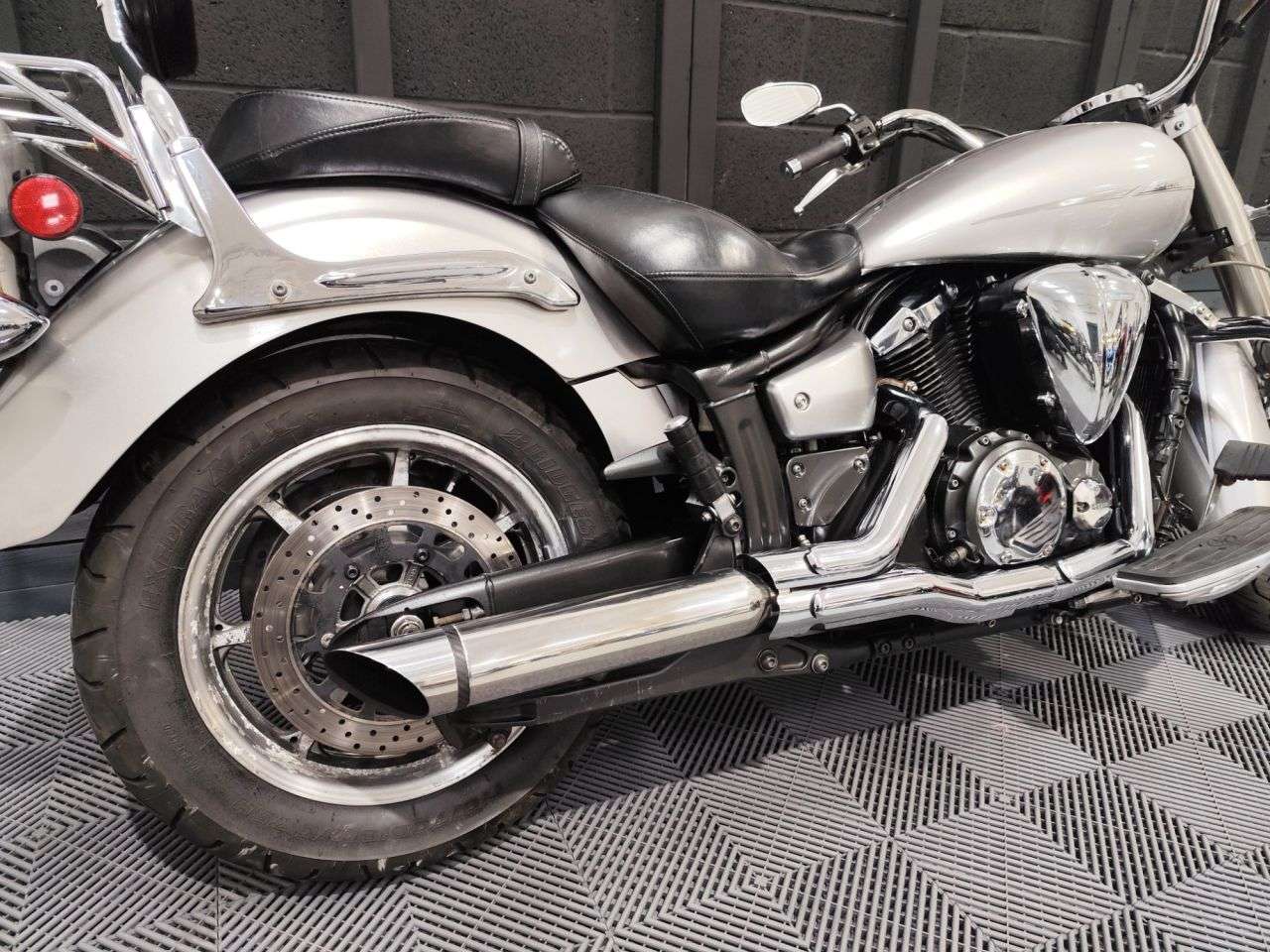 2008 YAMAHA XVS 1300 A MIDNIGHT STAR 2008 YAMAHA XVS 1300 A MIDNIGHT STAR