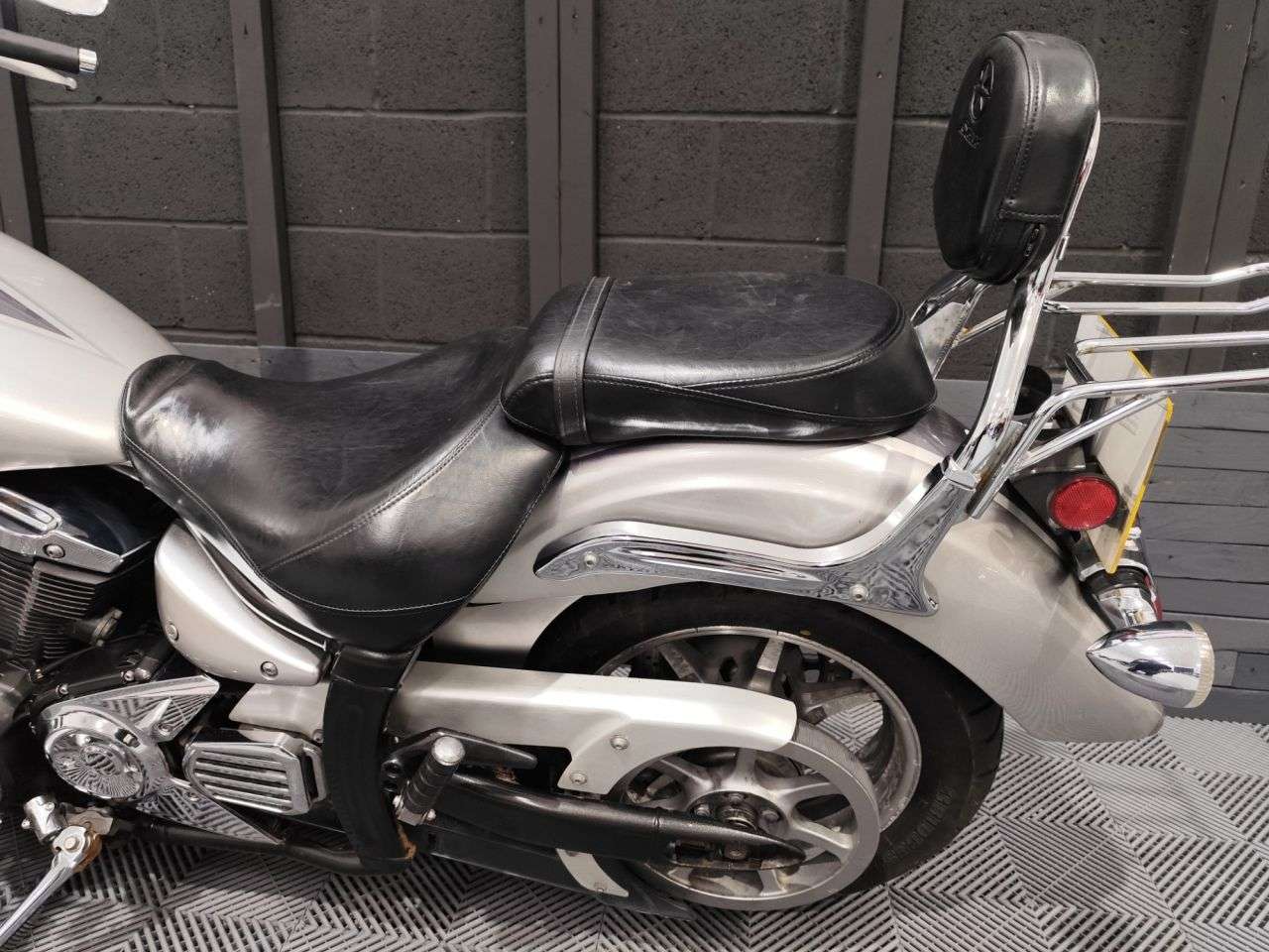 2008 YAMAHA XVS 1300 A MIDNIGHT STAR 2008 YAMAHA XVS 1300 A MIDNIGHT STAR