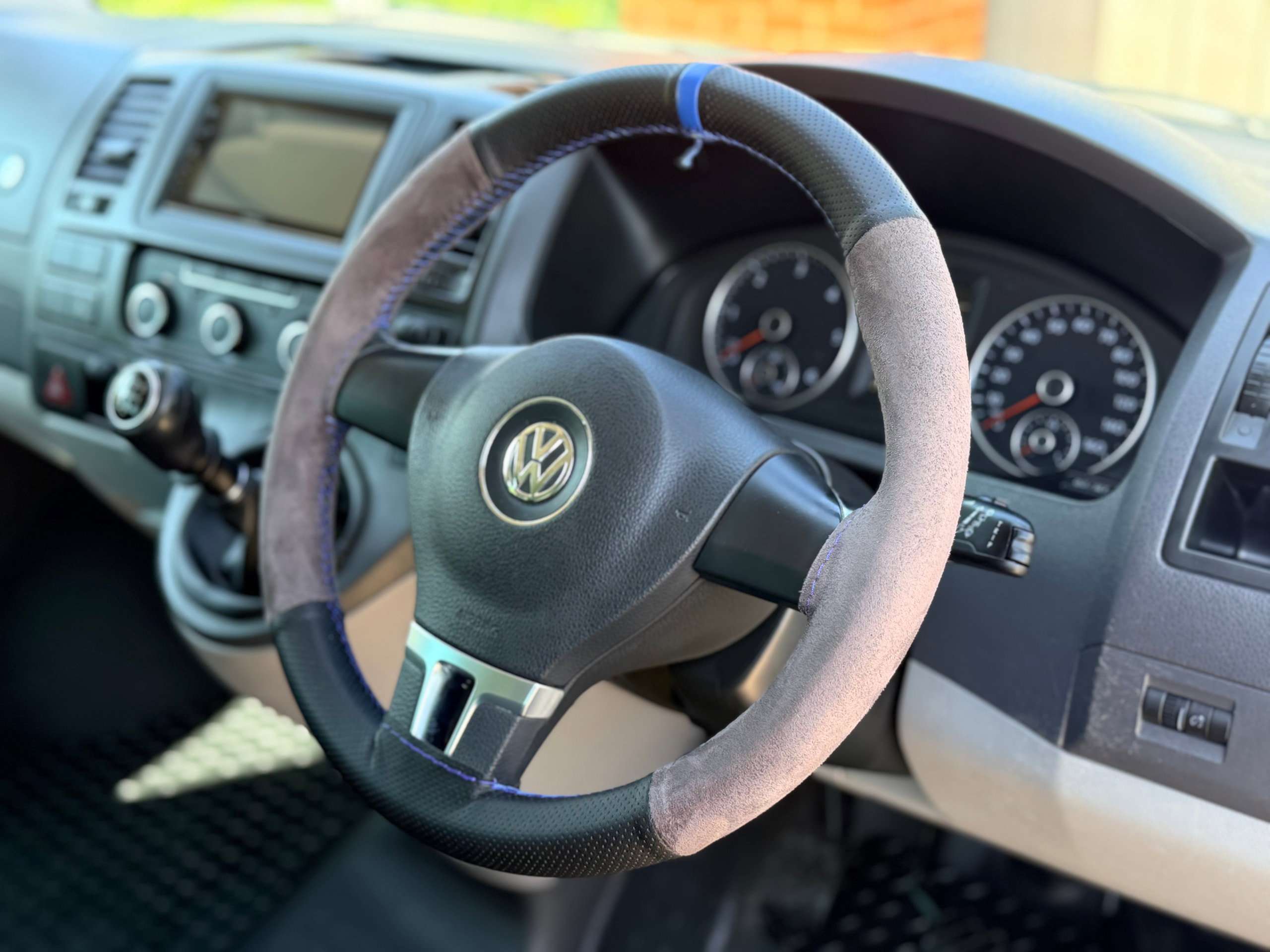 2015 VOLKSWAGEN TRANSPORTER SPORTLINE 2015 VOLKSWAGEN TRANSPORTER SPORTLINE