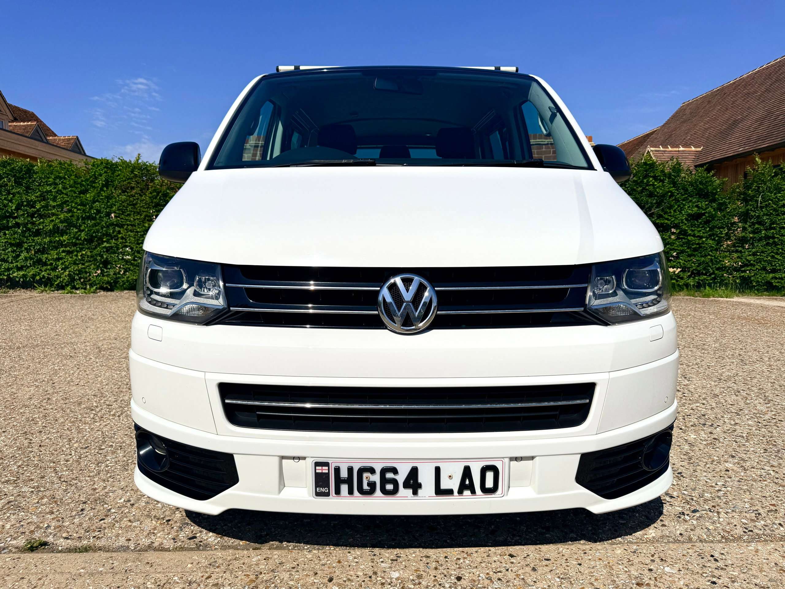 A 2015 VOLKSWAGEN TRANSPORTER SPORTLINE 2.0 BiTDI Sportline 60th Anniversary Special Edition T32 Kombi 4dr Diesel Manual L1 H1 (205 g/km, 178 bhp) A 2015 VOLKSWAGEN TRANSPORTER SPORTLINE 2.0 BiTDI Sportline 60th Anniversary Special Edition T32 Kombi 4dr Diesel Manual L1 H1 (205 g/km, 178 bhp)