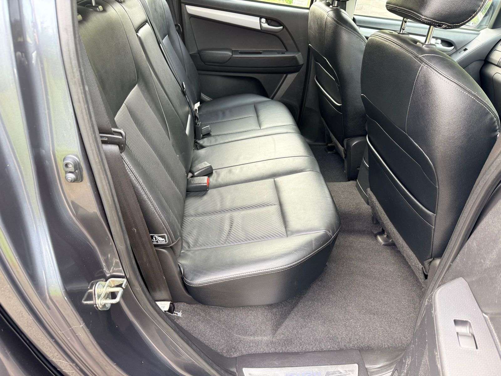2018 ISUZU D-MAX 2018 ISUZU D-MAX