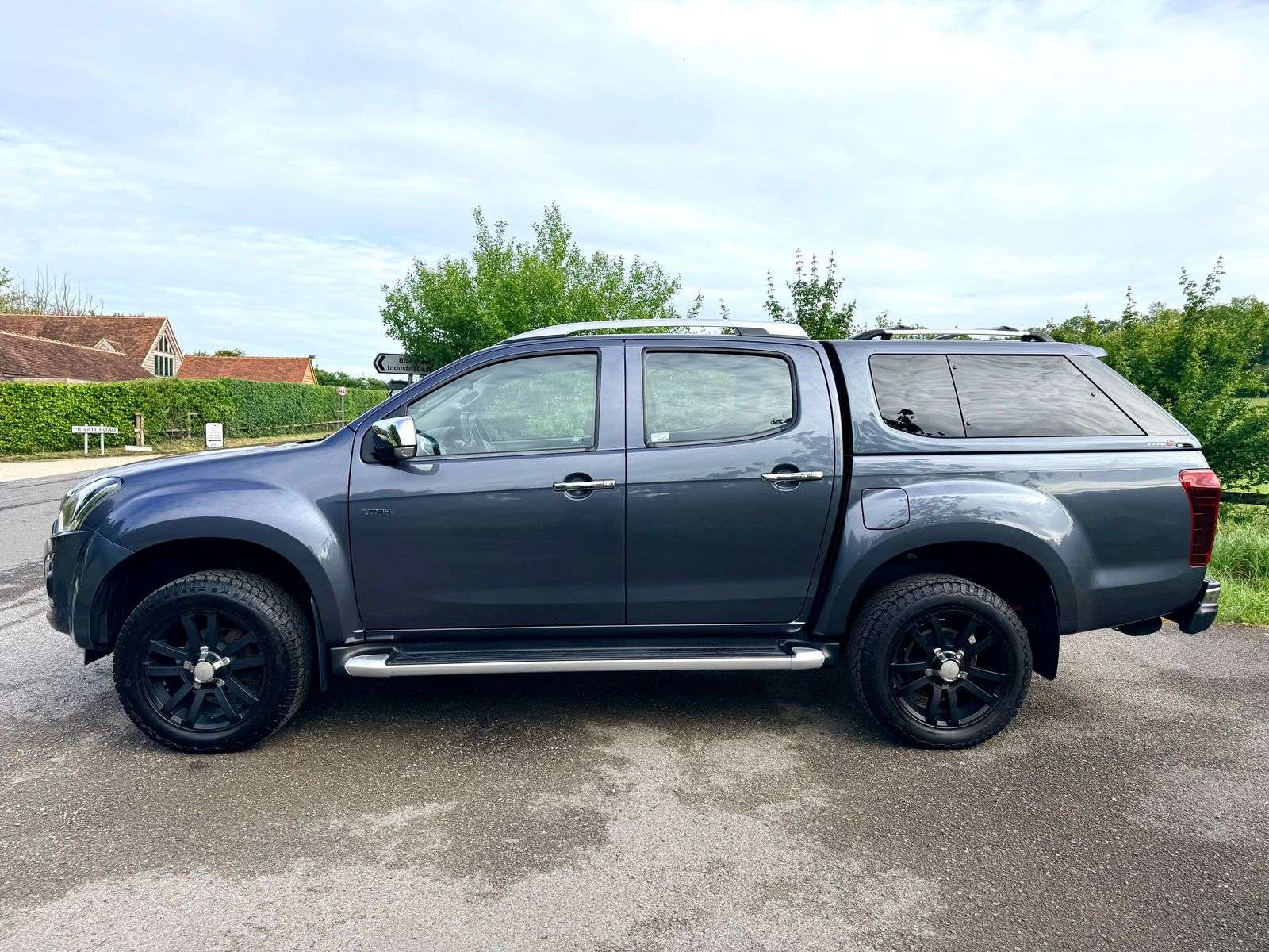 2018 ISUZU D-MAX 2018 ISUZU D-MAX