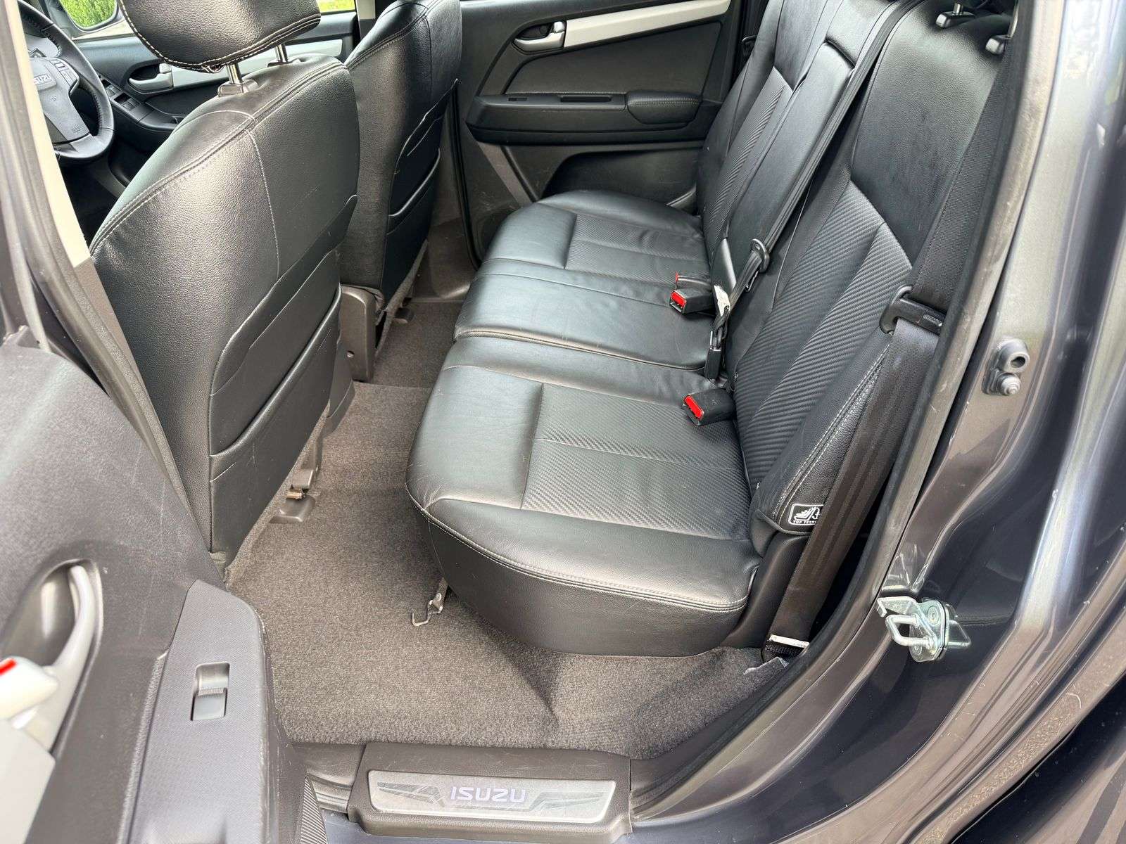 2018 ISUZU D-MAX 2018 ISUZU D-MAX