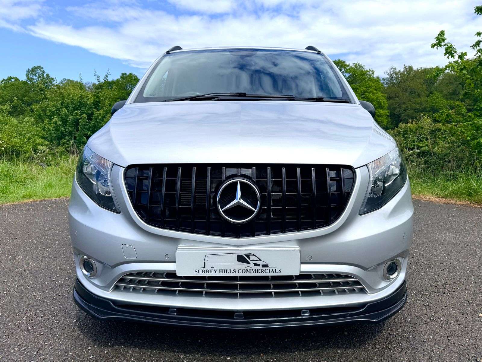 A 2018 MERCEDES-BENZ VITO 2.1 116 CDI BlueTEC Sport Crew Van Double Cab 5dr Diesel G-Tronic Automatic RWD L2 Euro 6 (s/s) (LWB) (163 ps) A 2018 MERCEDES-BENZ VITO 2.1 116 CDI BlueTEC Sport Crew Van Double Cab 5dr Diesel G-Tronic Automatic RWD L2 Euro 6 (s/s) (LWB) (163 ps)