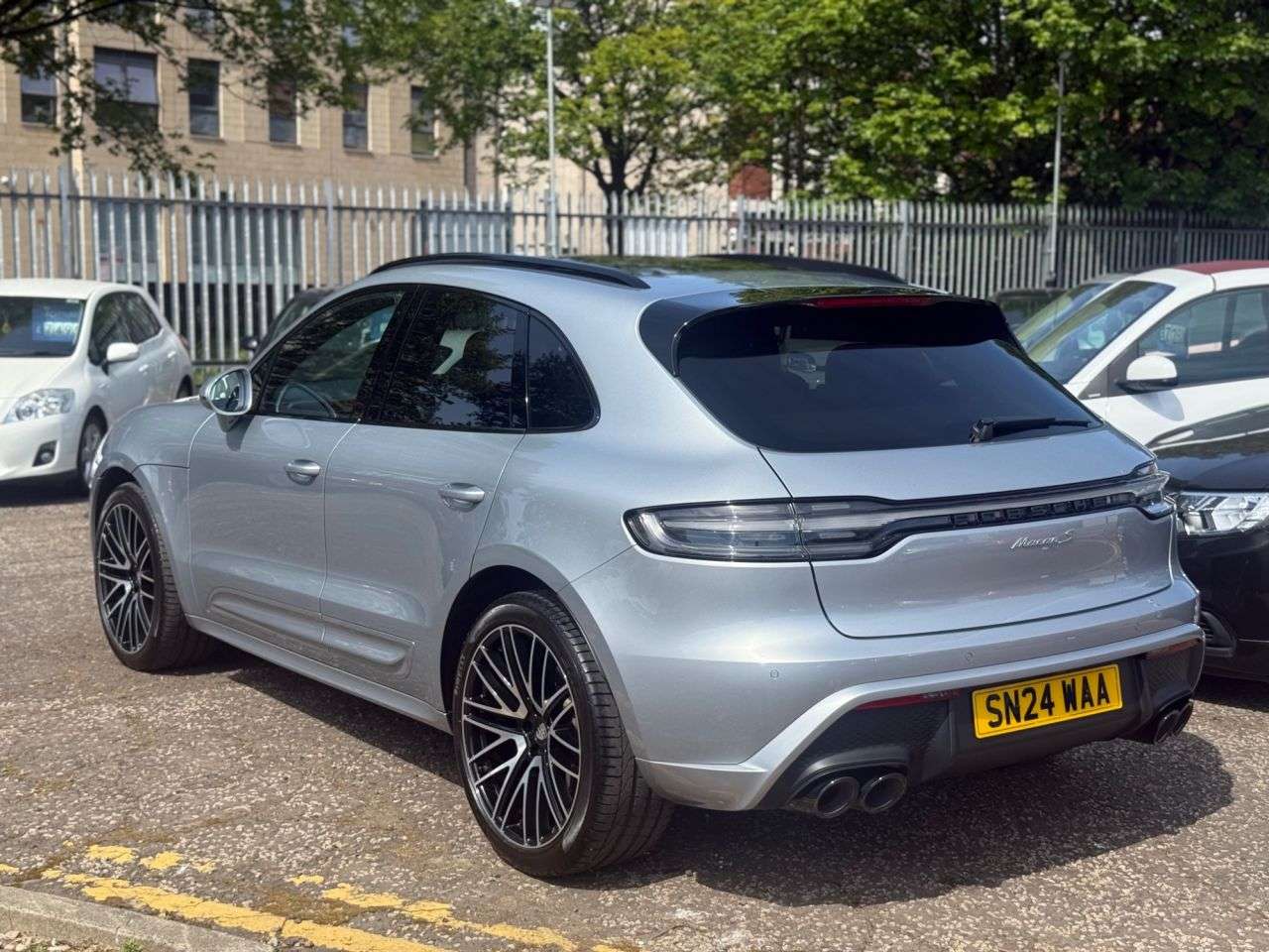 A 2024 PORSCHE MACAN 2.9T V6 S SUV 5dr Petrol PDK 4WD Euro 6 (s/s) (380 ps) SUV A 2024 PORSCHE MACAN 2.9T V6 S SUV 5dr Petrol PDK 4WD Euro 6 (s/s) (380 ps) SUV
