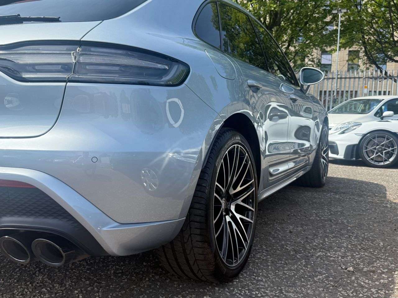 2024 PORSCHE MACAN 2024 PORSCHE MACAN