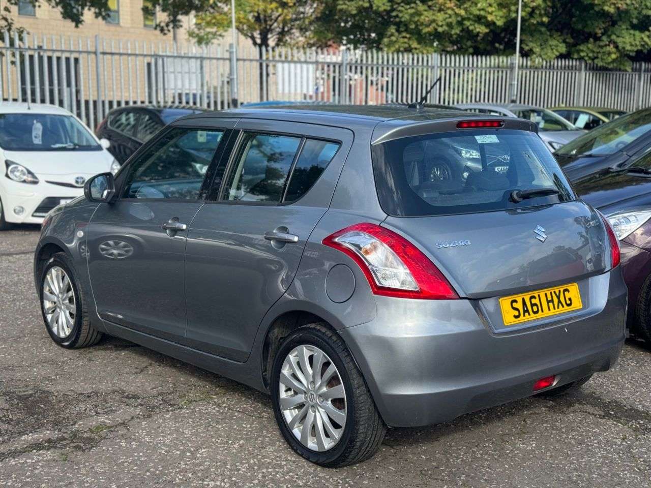 2011 SUZUKI SWIFT 2011 SUZUKI SWIFT