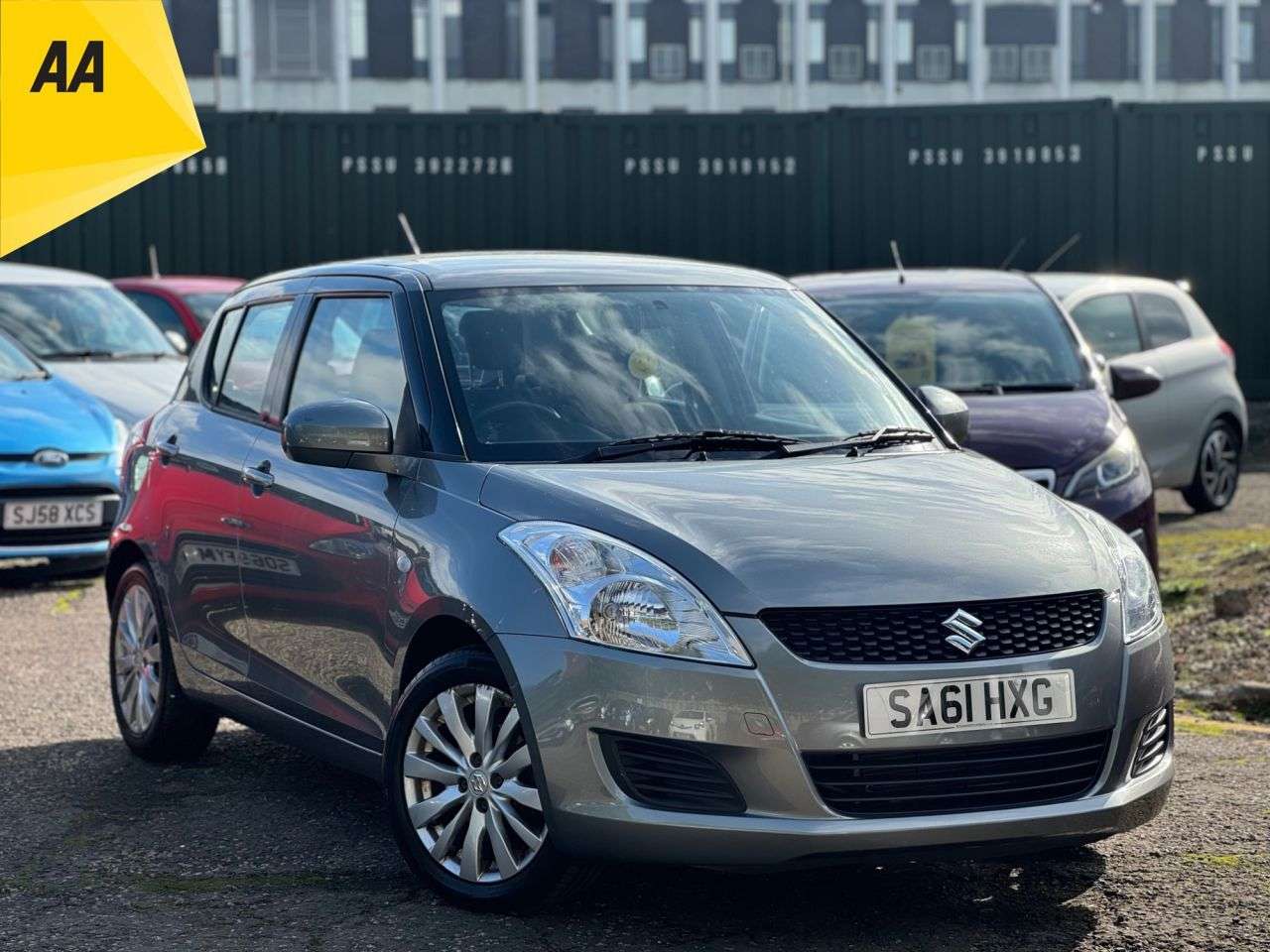 A 2011 SUZUKI SWIFT 1.2 SZ3 Hatchback 5dr Petrol Manual Euro 5 (94 ps) A 2011 SUZUKI SWIFT 1.2 SZ3 Hatchback 5dr Petrol Manual Euro 5 (94 ps)