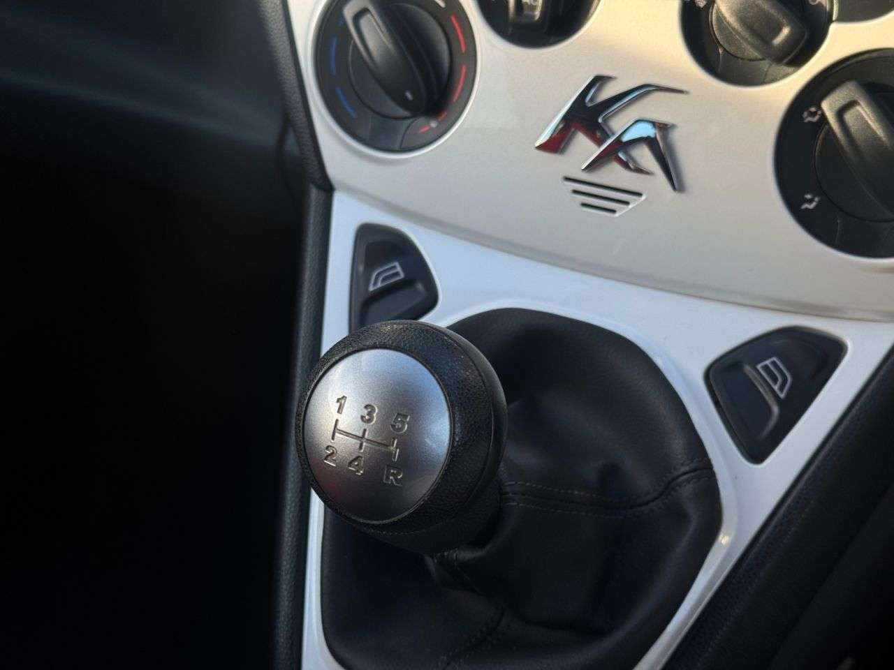 2015 FORD KA 2015 FORD KA