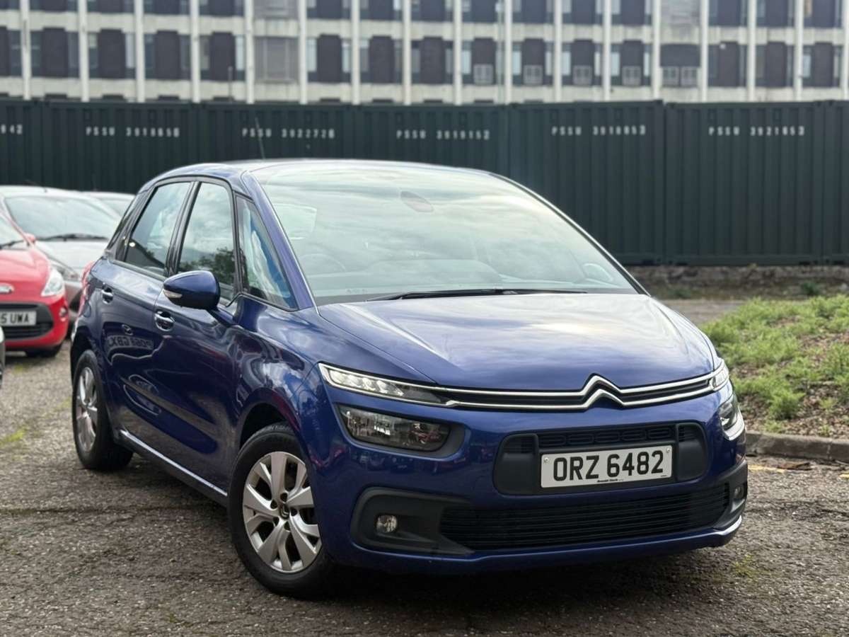 Check out this Citroen C4 Spacetourer 2018 Petrol Manual