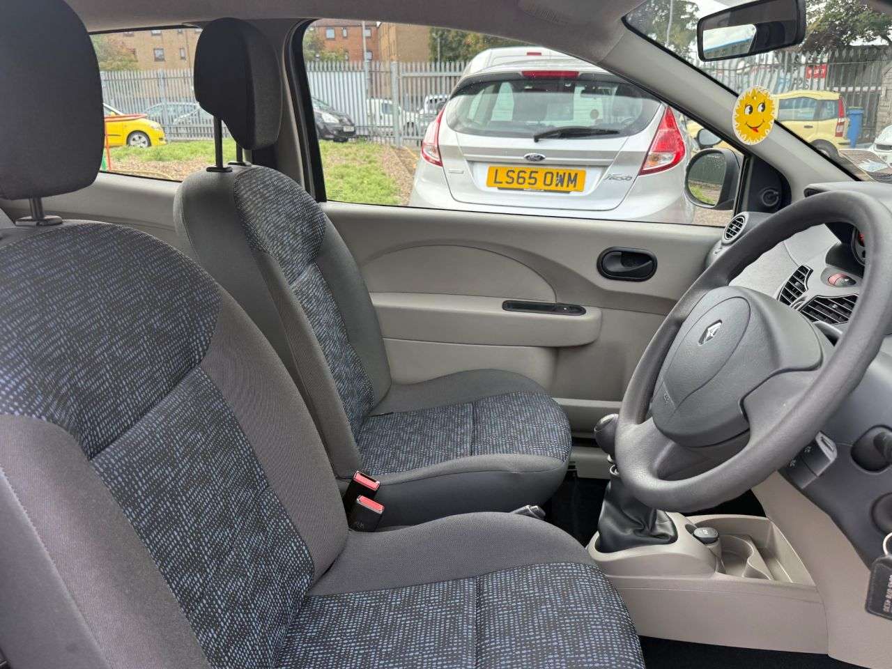 2010 RENAULT TWINGO 2010 RENAULT TWINGO