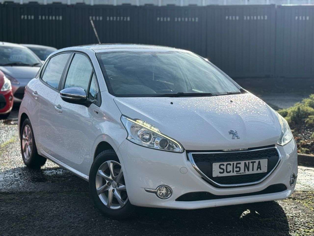 A 2015 PEUGEOT 208 1.2 VTi PureTech Style Hatchback 5dr Petrol Manual Euro 6 (82 ps) A 2015 PEUGEOT 208 1.2 VTi PureTech Style Hatchback 5dr Petrol Manual Euro 6 (82 ps)