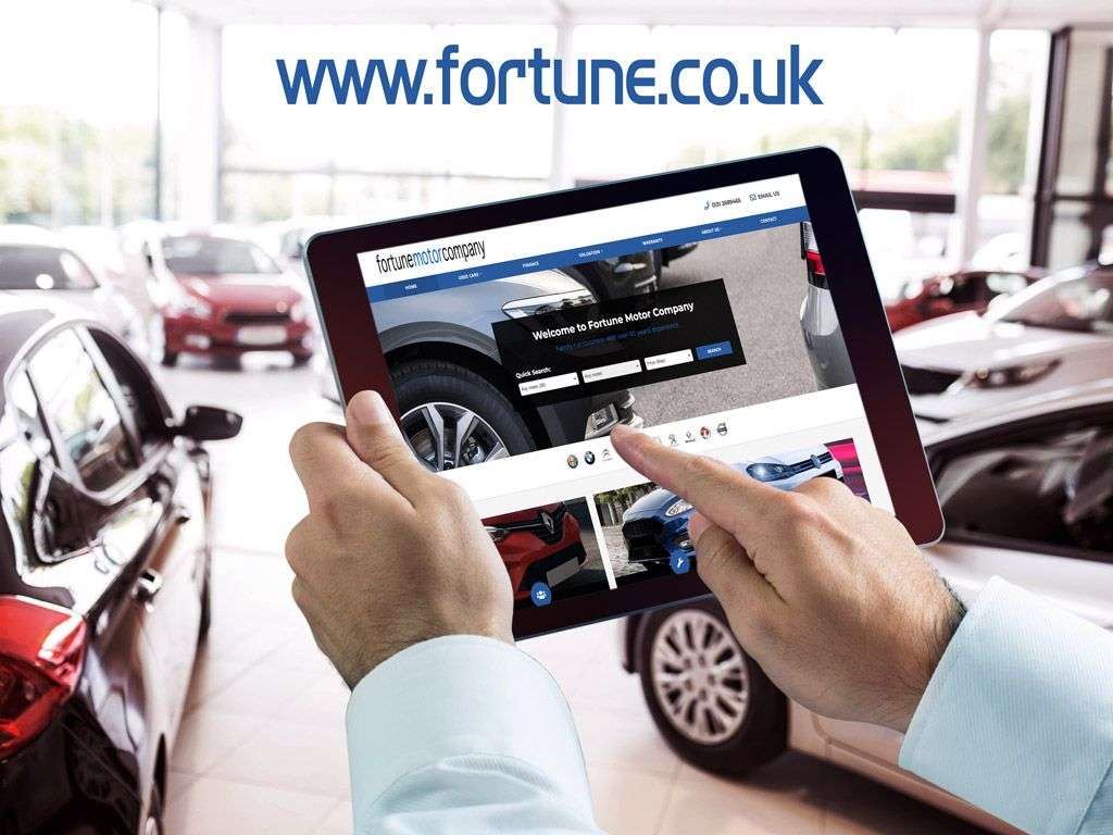 A 2020 PEUGEOT 108 1.0 Collection Hatchback 5dr Petrol Manual Euro 6 (s/s) (72 ps) A 2020 PEUGEOT 108 1.0 Collection Hatchback 5dr Petrol Manual Euro 6 (s/s) (72 ps)