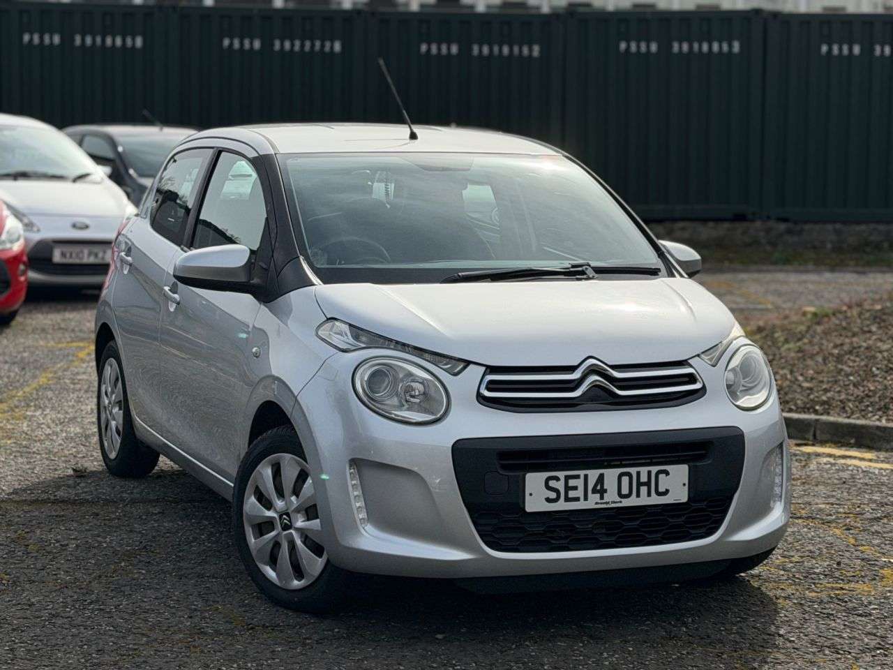 A 2014 CITROEN C1 FEEL A 2014 CITROEN C1 FEEL