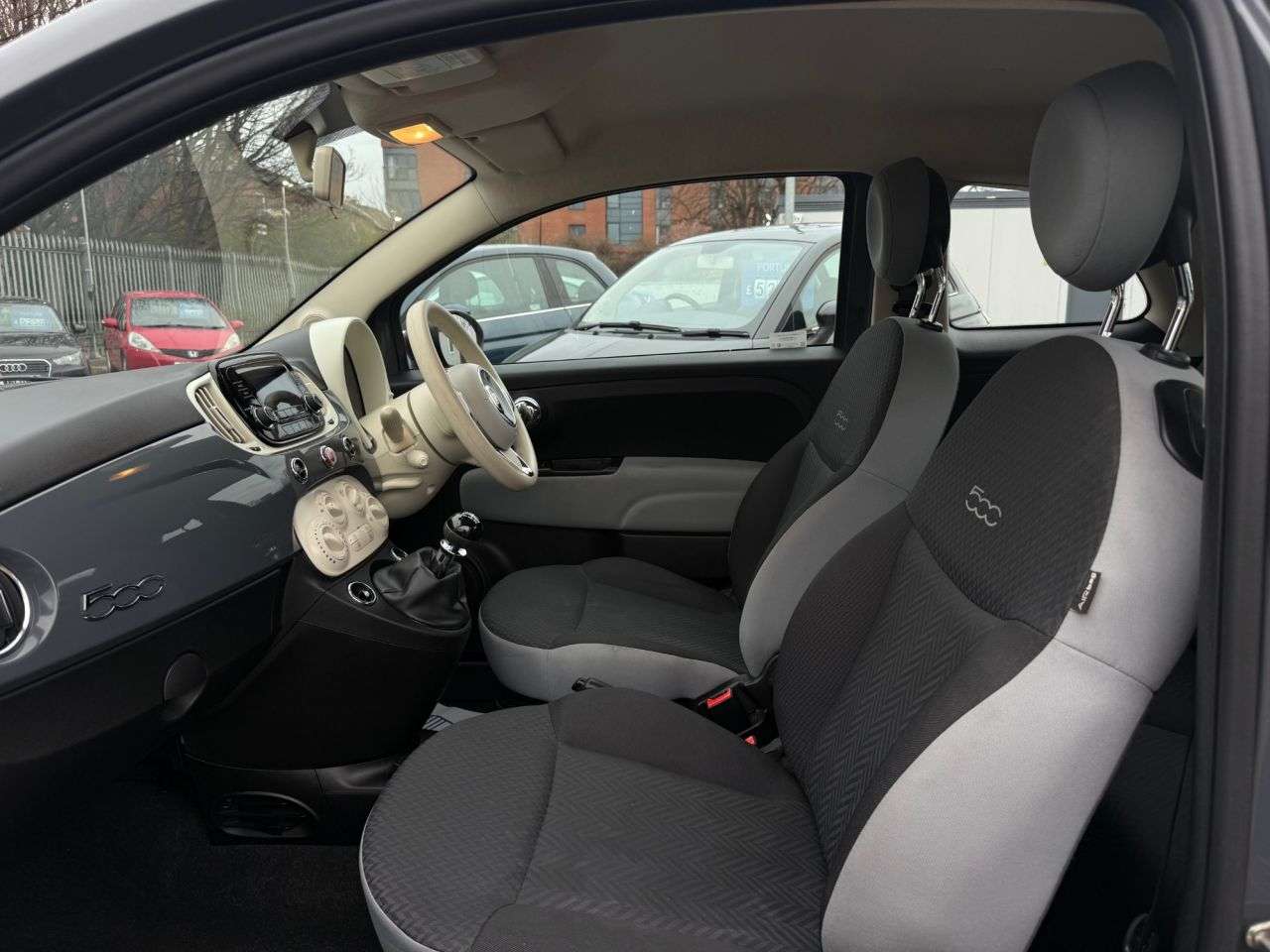2019 FIAT 500 2019 FIAT 500