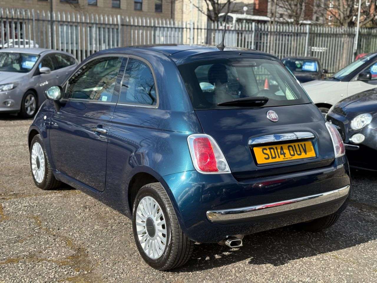 2014 FIAT 500 2014 FIAT 500