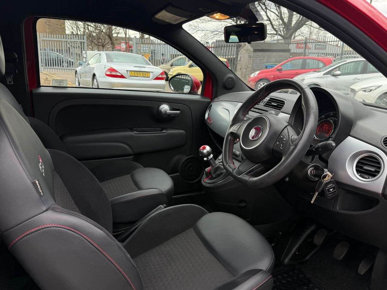2013 FIAT 500 2013 FIAT 500