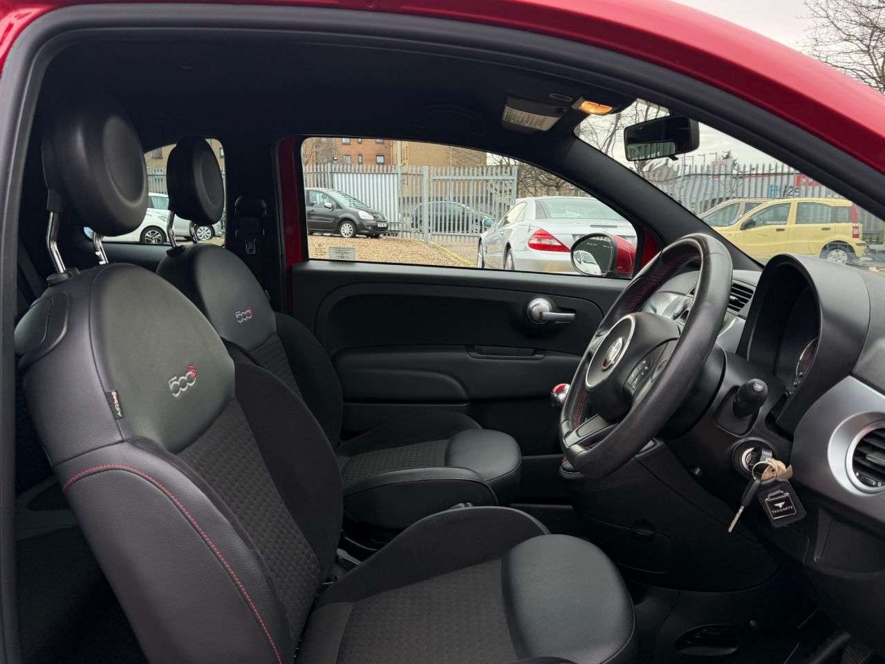 2013 FIAT 500 2013 FIAT 500
