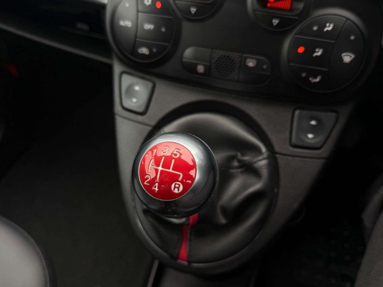 2013 FIAT 500 2013 FIAT 500
