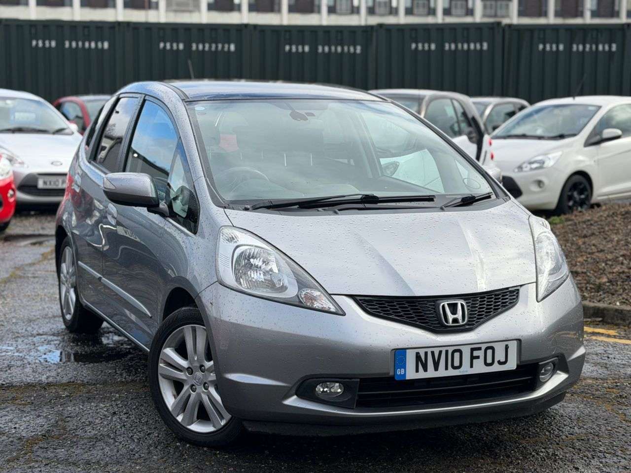 A 2010 HONDA JAZZ 1.4 i-VTEC EX Hatchback 5dr Petrol Manual Euro 4 (100 ps) A 2010 HONDA JAZZ 1.4 i-VTEC EX Hatchback 5dr Petrol Manual Euro 4 (100 ps)