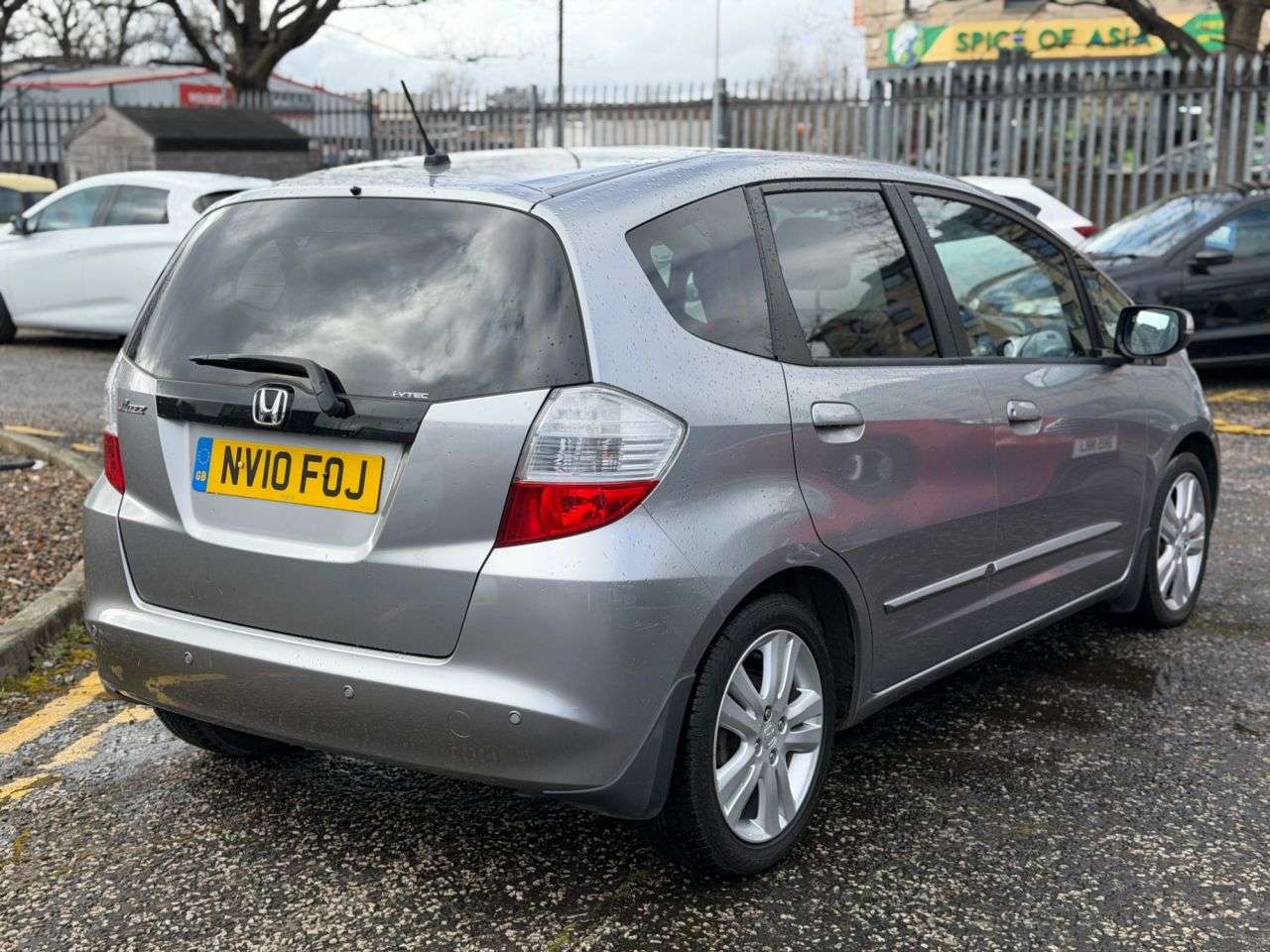 2010 HONDA JAZZ 2010 HONDA JAZZ