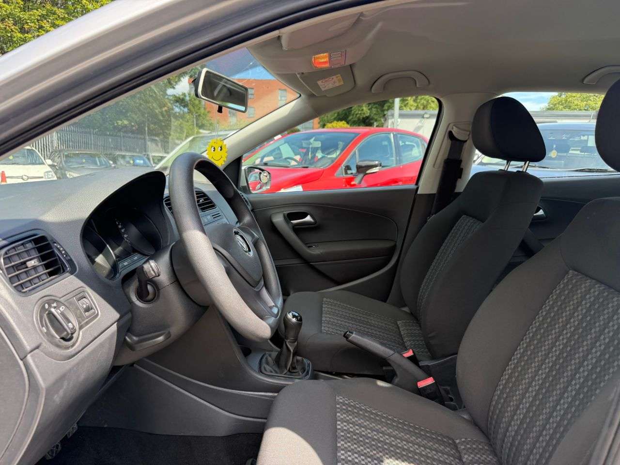 2015 VOLKSWAGEN POLO 2015 VOLKSWAGEN POLO