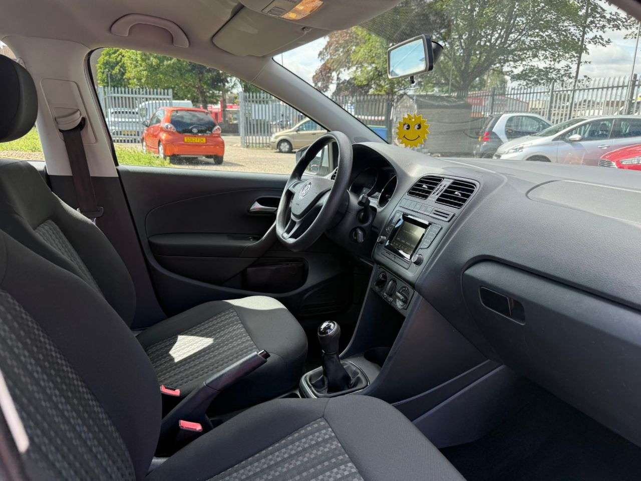 2015 VOLKSWAGEN POLO 2015 VOLKSWAGEN POLO