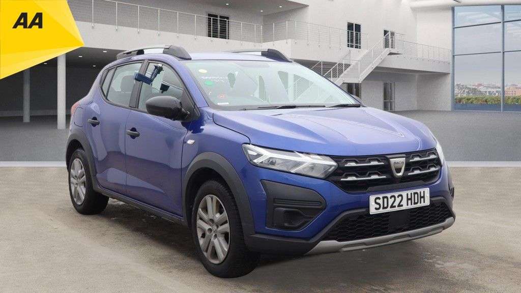 A 2022 DACIA SANDERO STEPWAY 1.0 TCe Essential Hatchback 5dr Petrol Manual Euro 6 (s/s) (90 ps) A 2022 DACIA SANDERO STEPWAY 1.0 TCe Essential Hatchback 5dr Petrol Manual Euro 6 (s/s) (90 ps)