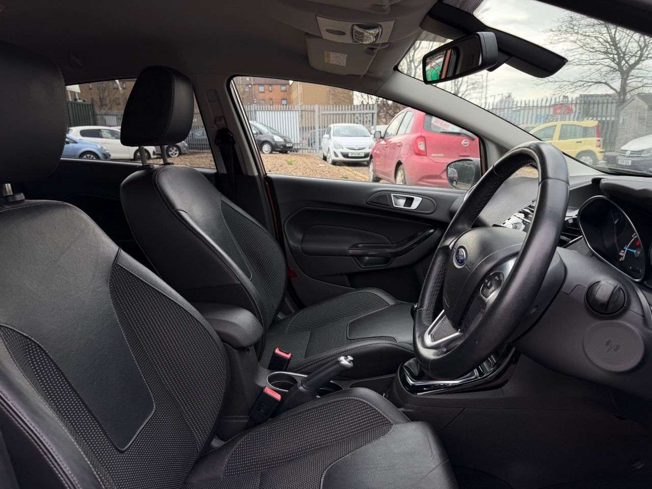 2015 FORD FIESTA 2015 FORD FIESTA