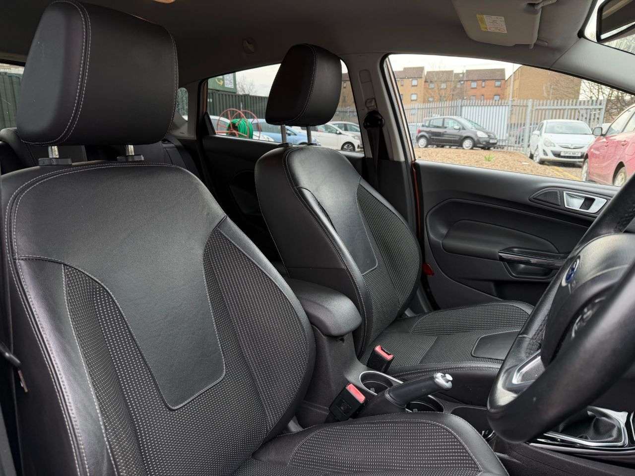 2015 FORD FIESTA 2015 FORD FIESTA