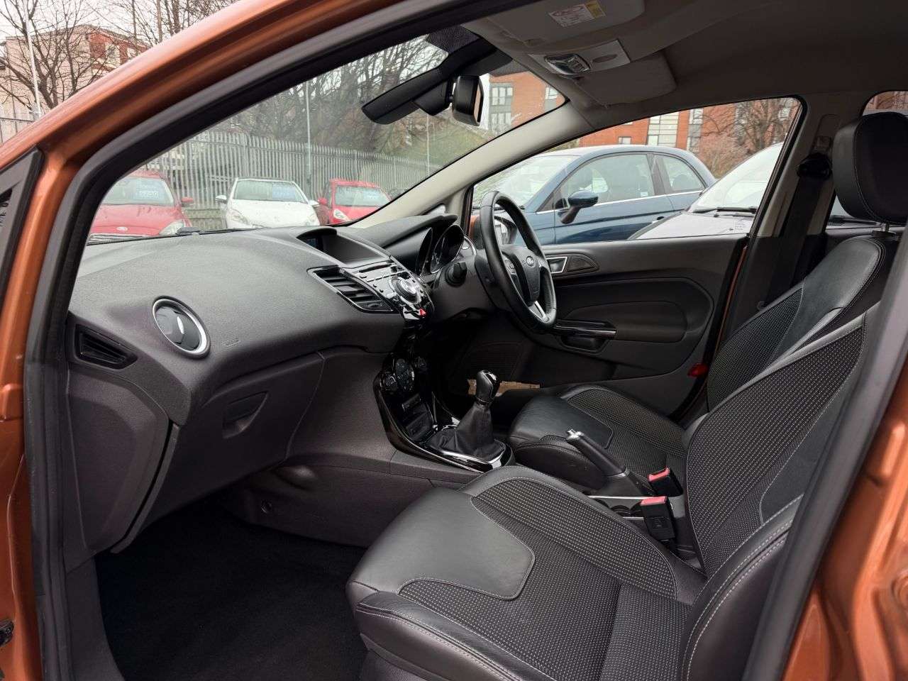 2015 FORD FIESTA 2015 FORD FIESTA