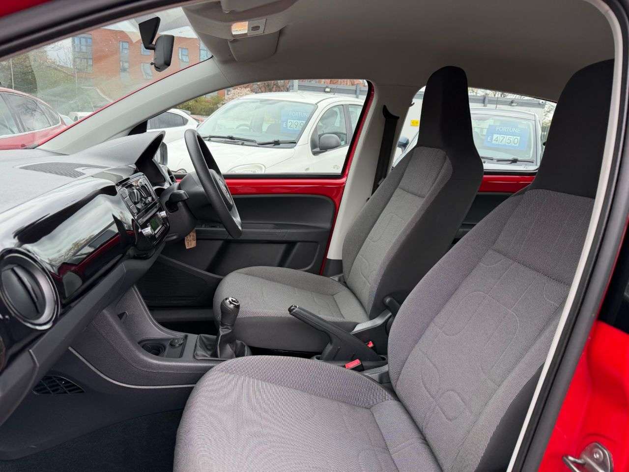 2013 VOLKSWAGEN UP! 2013 VOLKSWAGEN UP!
