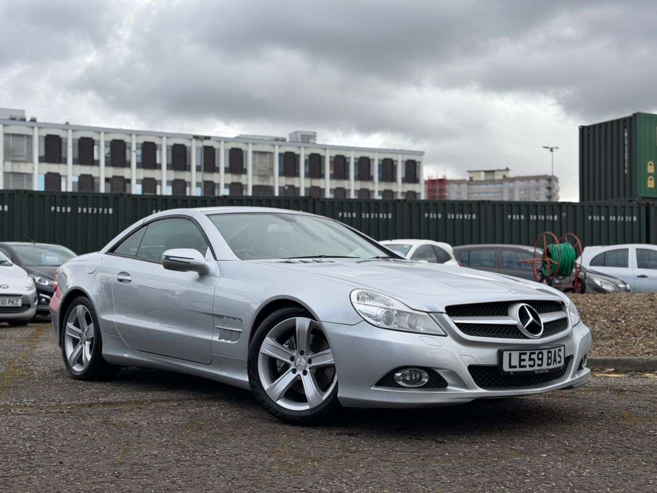 A 2012 MERCEDES-BENZ SL 3.5 SL350 Convertible 2dr Petrol 7G-Tronic (236 g/km, 315 bhp) A 2012 MERCEDES-BENZ SL 3.5 SL350 Convertible 2dr Petrol 7G-Tronic (236 g/km, 315 bhp)