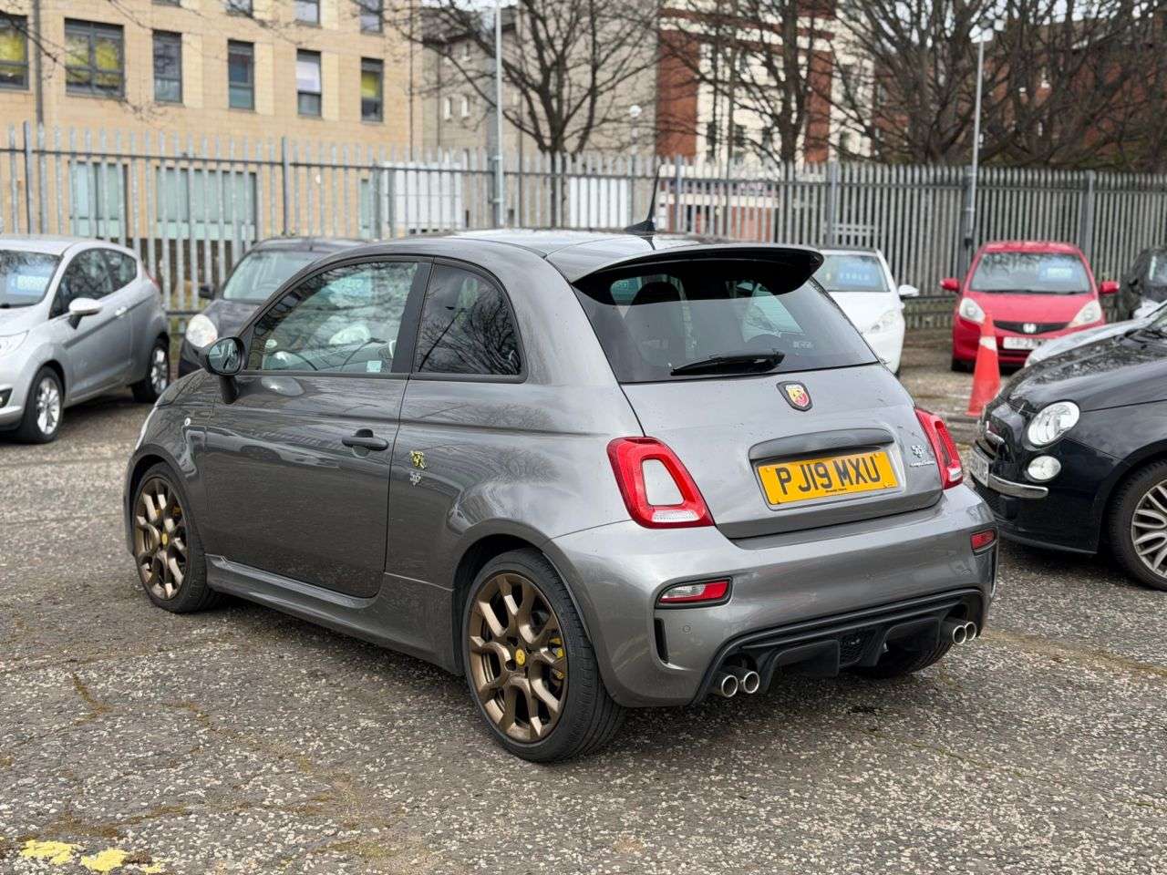 2019 ABARTH 595 2019 ABARTH 595