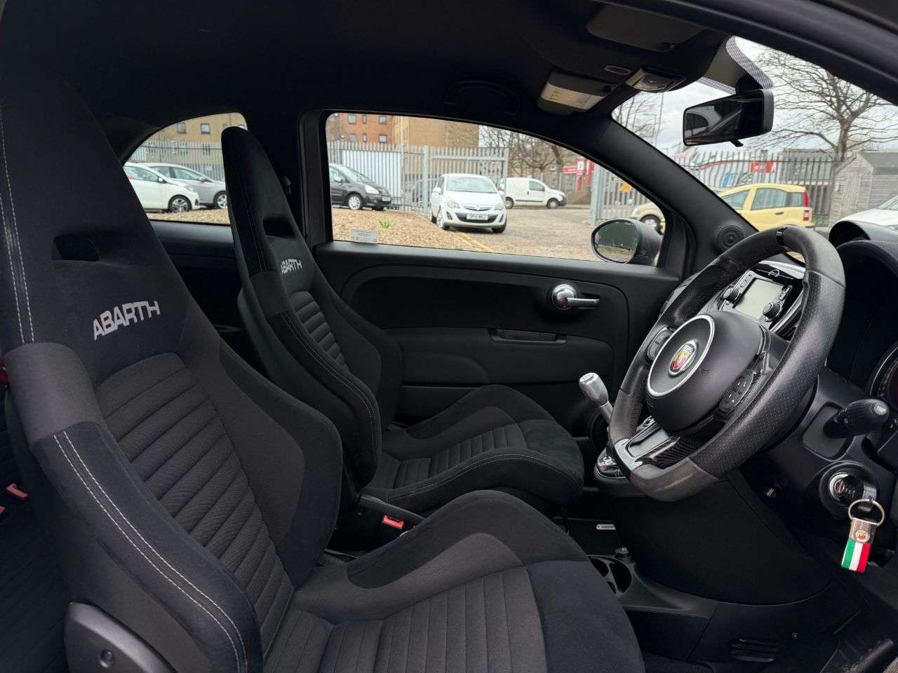 2019 ABARTH 595 2019 ABARTH 595