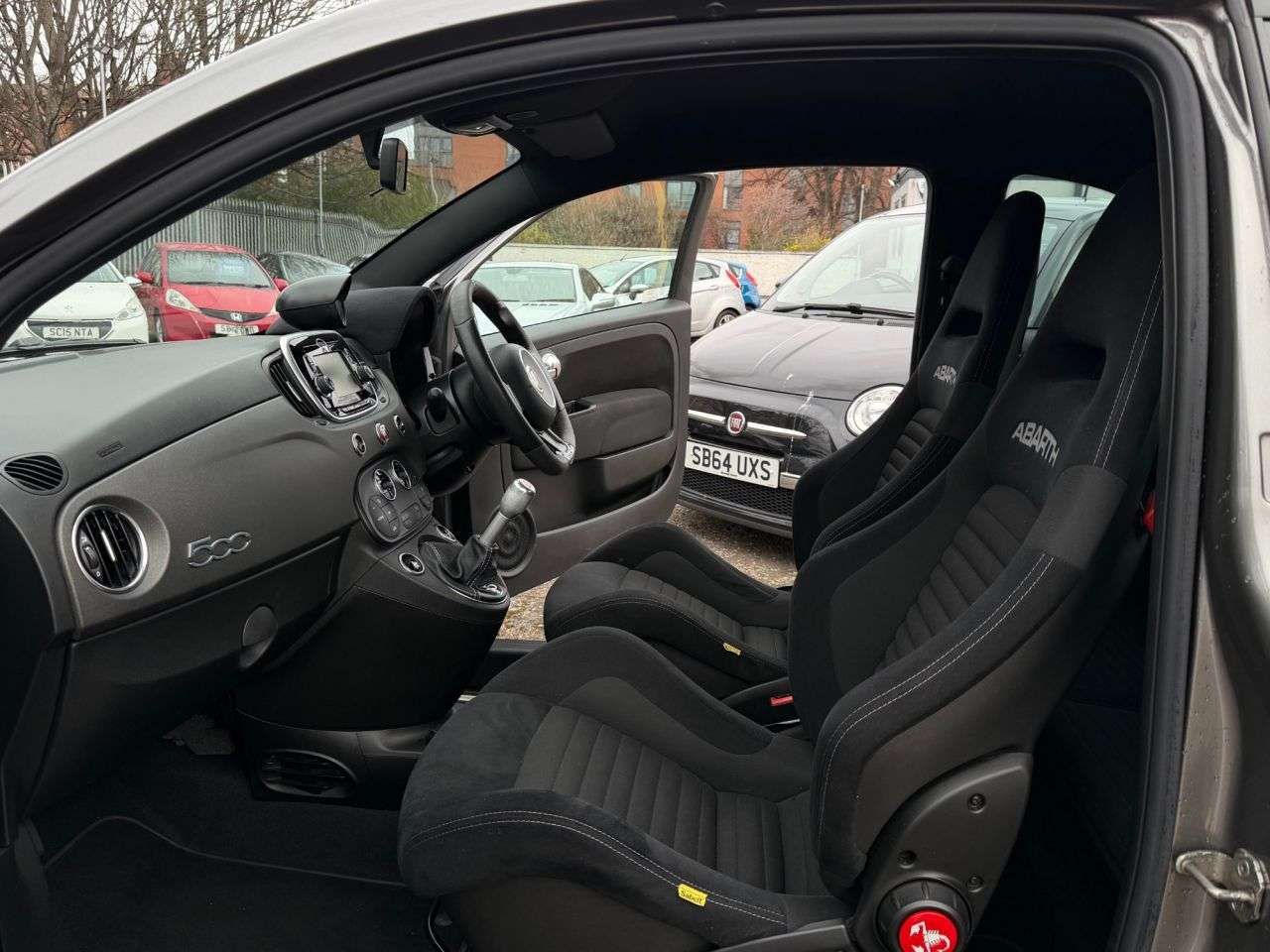 2019 ABARTH 595 2019 ABARTH 595