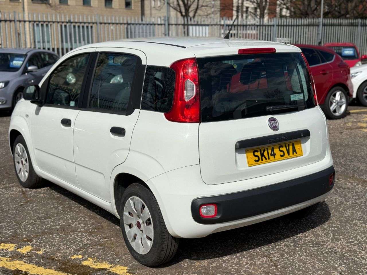 A 2014 FIAT PANDA 1.2 Pop Hatchback 5dr Petrol Manual Euro 6 (69 bhp) A 2014 FIAT PANDA 1.2 Pop Hatchback 5dr Petrol Manual Euro 6 (69 bhp)